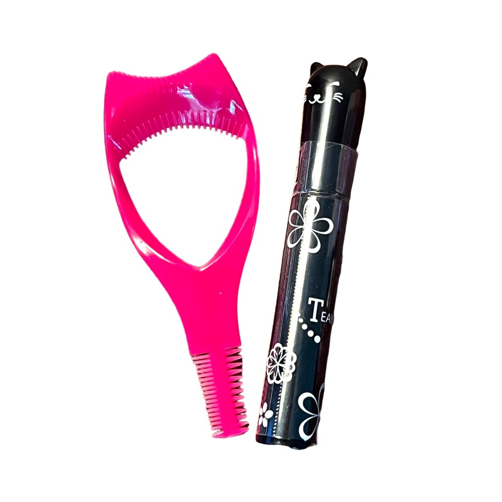 Kitty mascara with mascara perfecting tool!